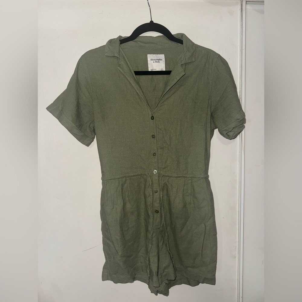 Abercrombie & Fitch Olive Green Button-Up Romper - Picture 3 of 7